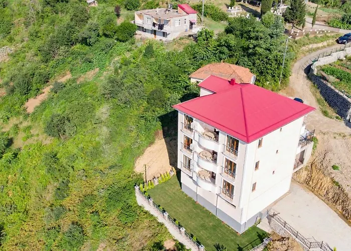 Semesterbostad Manzarasiyla Bueyueleyen Luex