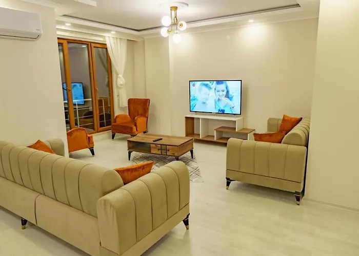 Manzarasiyla Bueyueleyen Luex Semesterbostad Trabzon