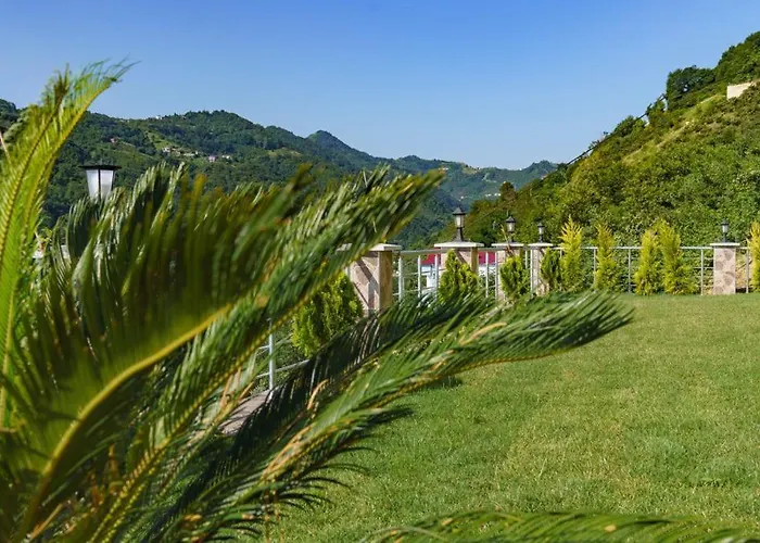 Дом отдыха Manzarasiyla Bueyueleyen Luex *