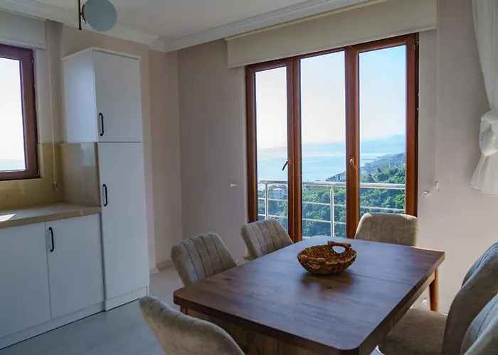 Manzarasiyla Bueyueleyen Luex *